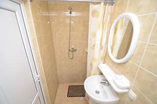 Отель Ruta Resort & Event Hotel Затока Стандартный трехместный номер - 1 этаж-5